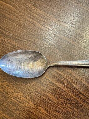 Vtg WM Rogers Silver Plated Souvenir Spoon George Washington Mt Vernon Antique